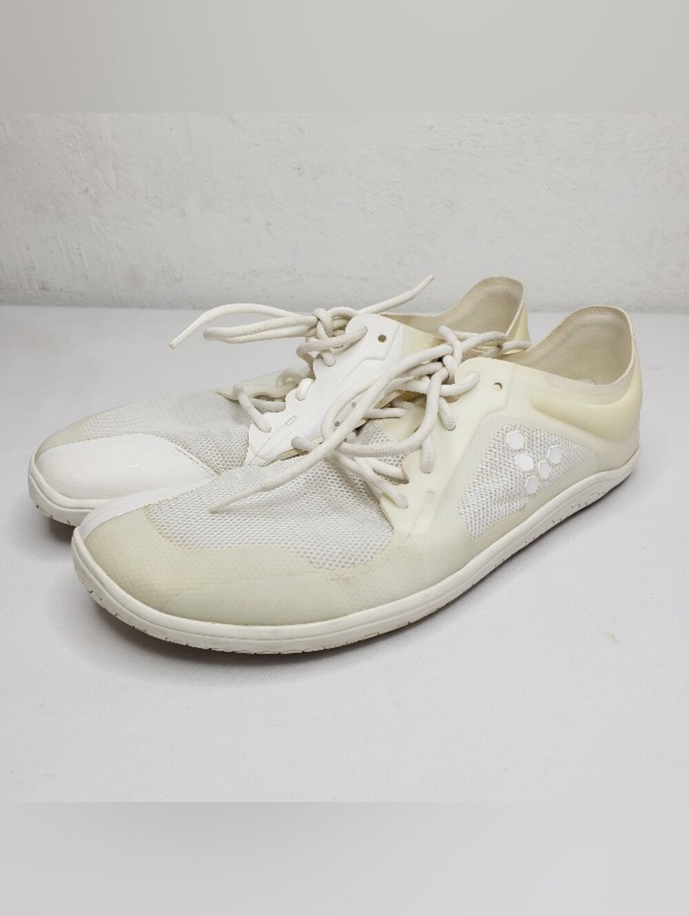 Vivo Barefoot Women's Off-White/Ivory Minimalist Athletic Shoes